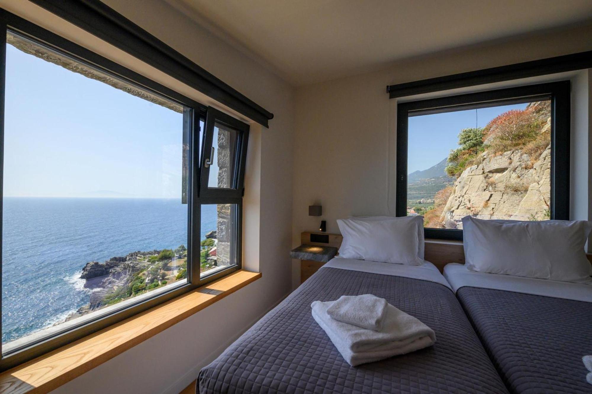 Mani Suites 아요스니콜라오스 외부 사진